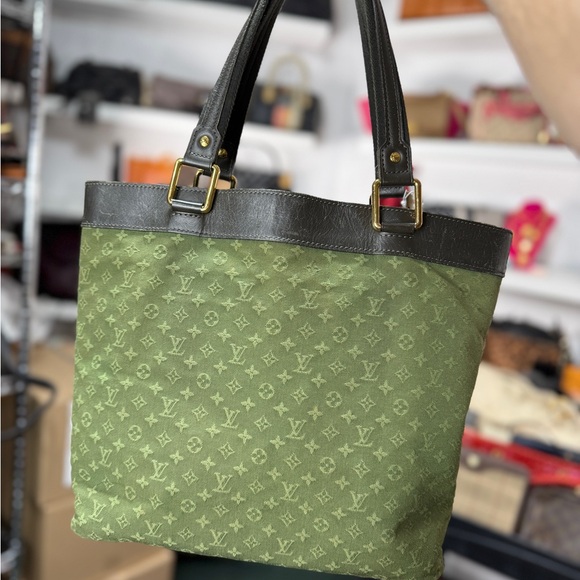 Green Designer Tote Bag - Picture 2 of 3
